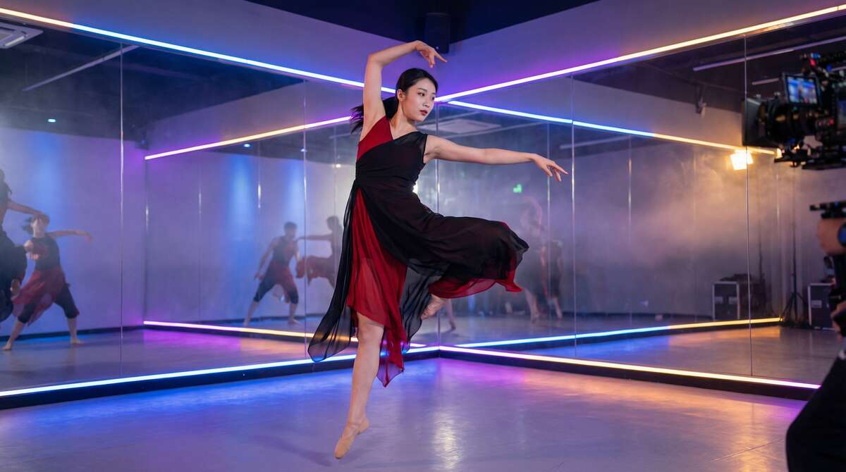 丝瓜视频舞蹈视频